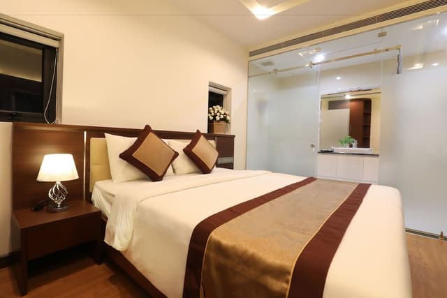 Superior Double Room with Window