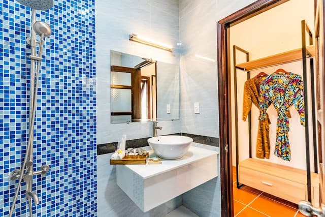 Twin Room, Pool View