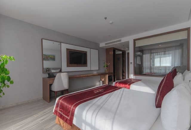 Senior Quadruple Room, 1 Bedroom, City View