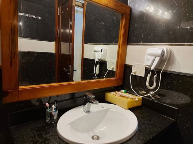 Deluxe Double Room, City View