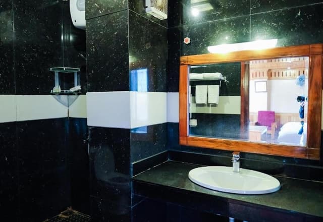 Deluxe Double Room, City View