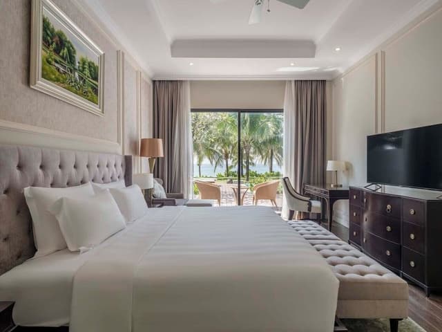 Ocean Haven Villa 3-Bedroom with Safari Ticket (1 day)