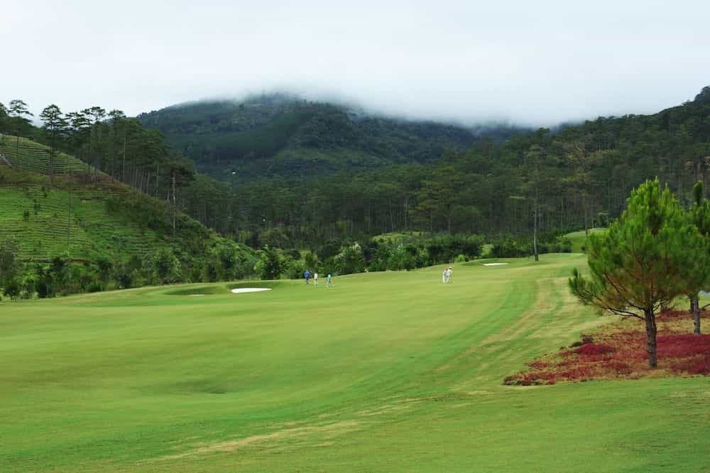 SAM Tuyen Lam Golf & Resorts SAM Tuyen Lam Golf & Resorts
