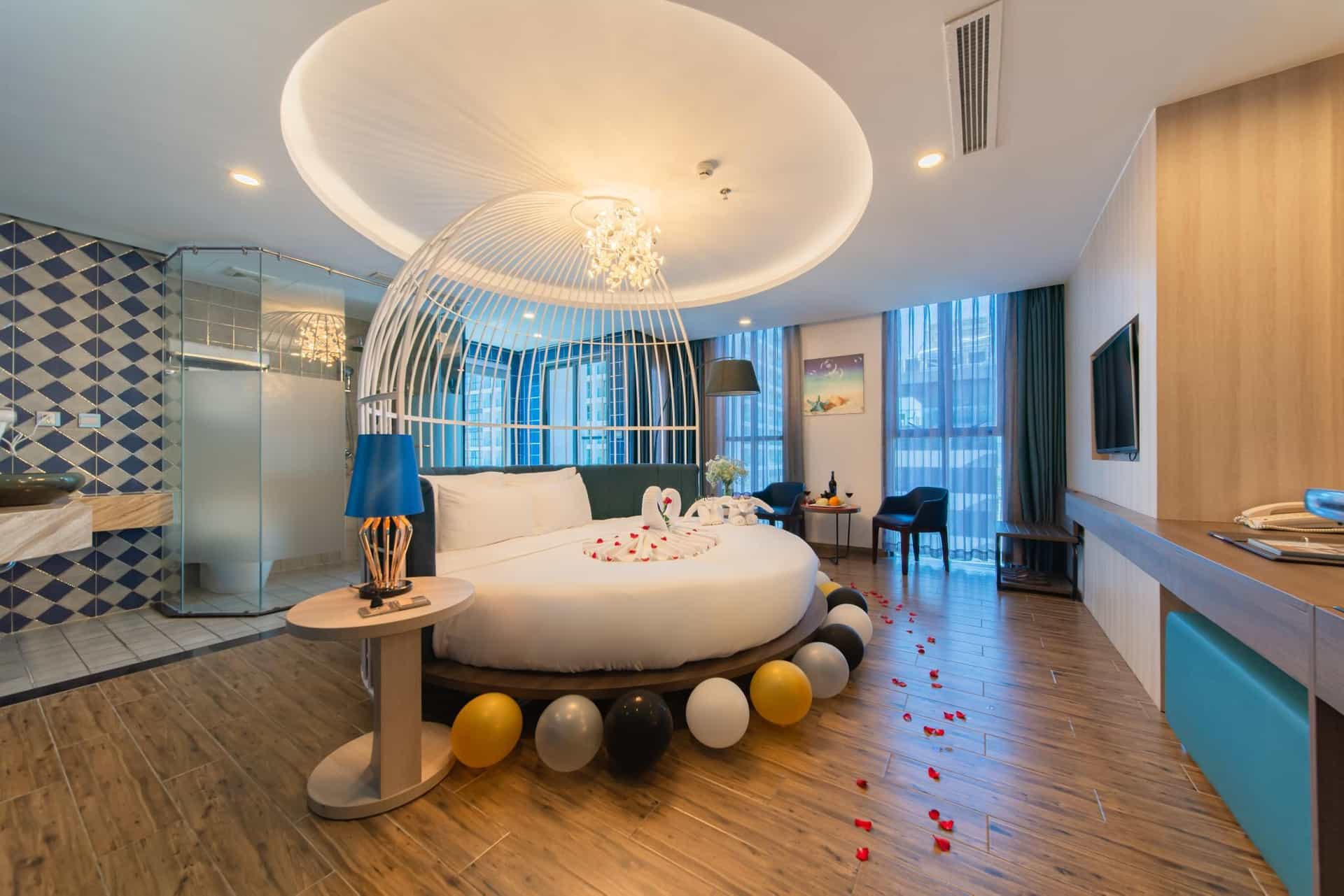 โรงแรมอารอน โรงแรมอารอน