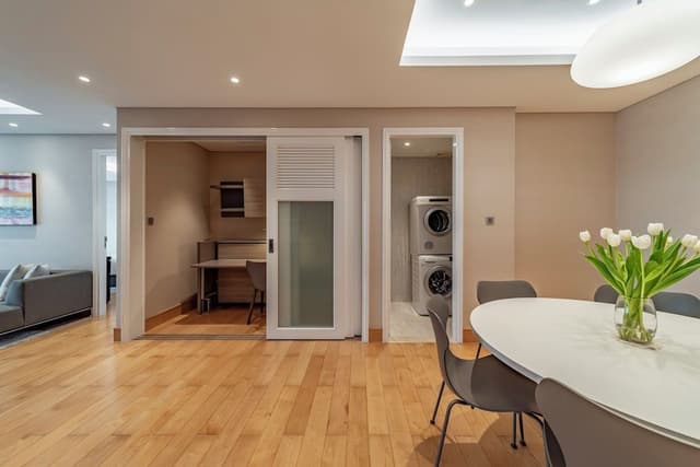 Grand Suite, City View