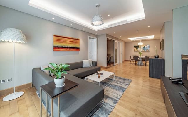 Grand Suite, City View