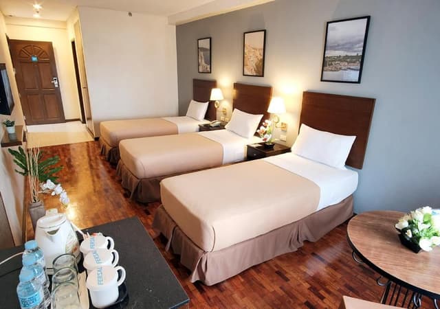 Deluxe Triple Room