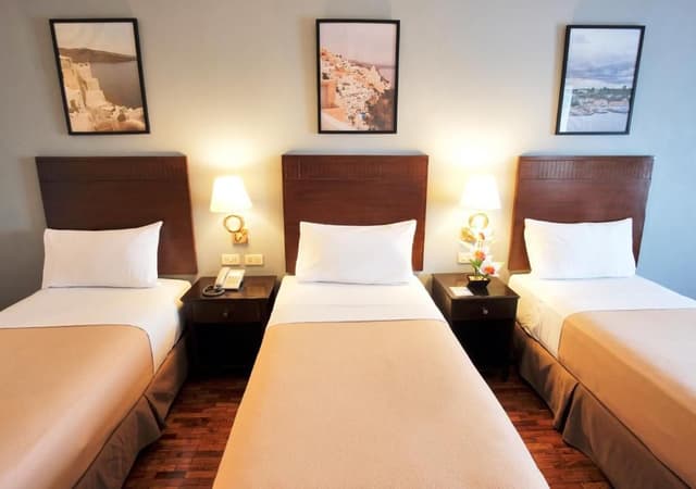 Deluxe Triple Room