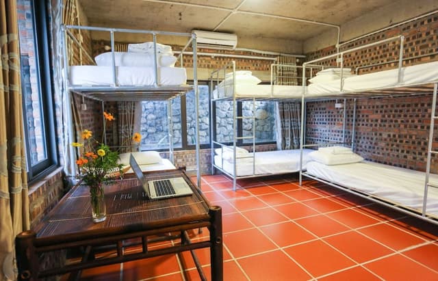 Bed in 10-bed Mixed Dormitory