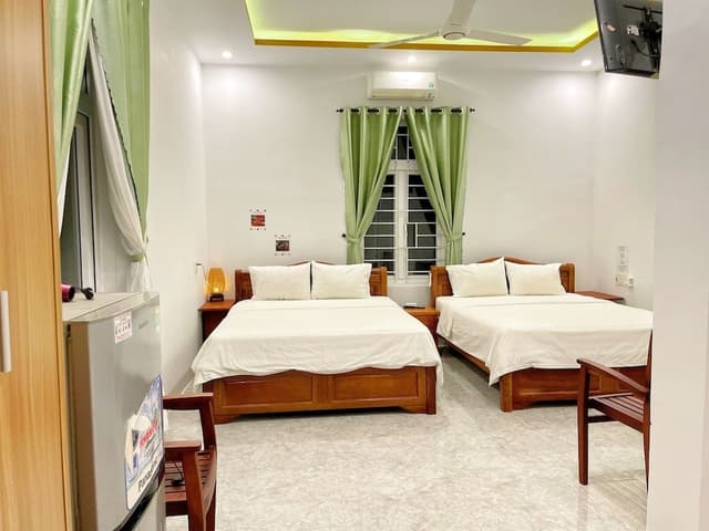 Romantic Villa, 4 Bedrooms, Pool View, Beachside