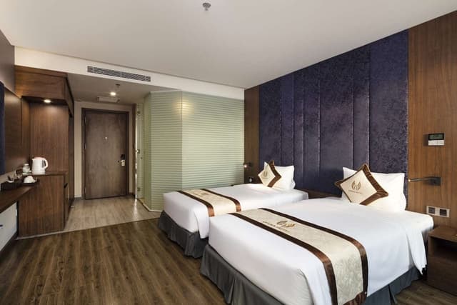 Deluxe Room, 2 Twin Beds, Sea View