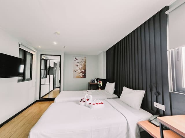 Superior Twin Room