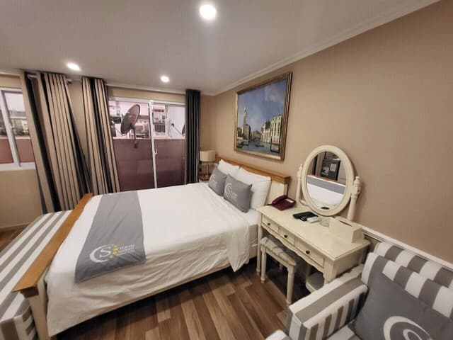 Deluxe Balcony