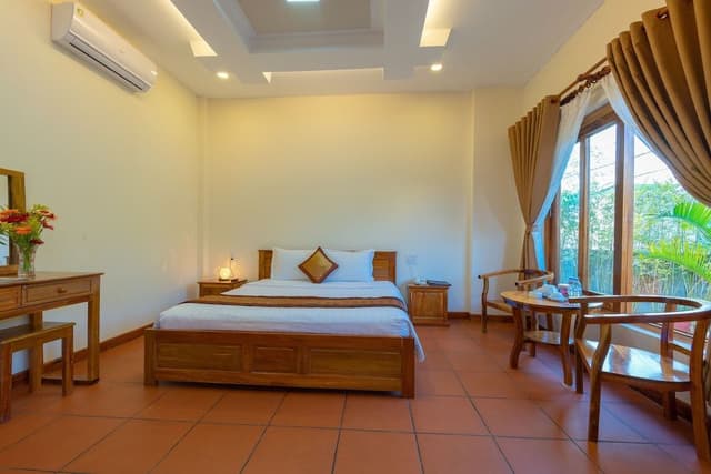 Deluxe Double Bungalow, Garden View