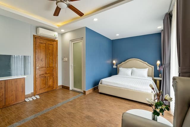 Superior Suite, City View