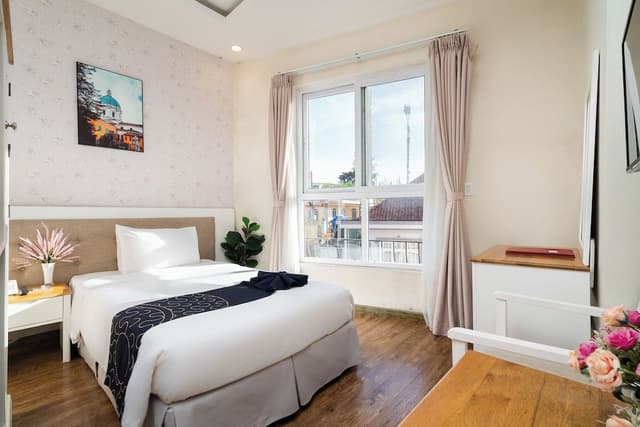 Deluxe Single Room