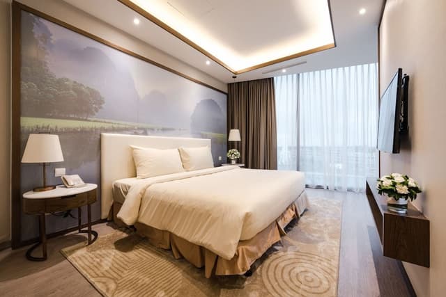 Grand Premier Room
