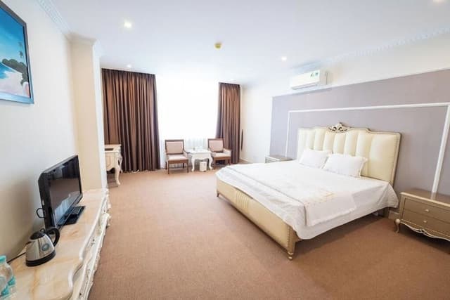 Standard Double or Twin Room, City View