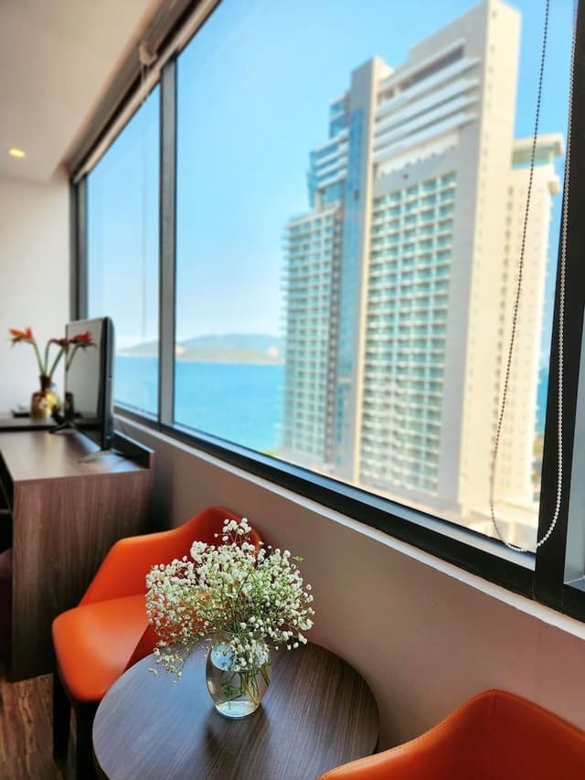 Premier Double or Twin Room, 1 Bedroom, Partial Sea View