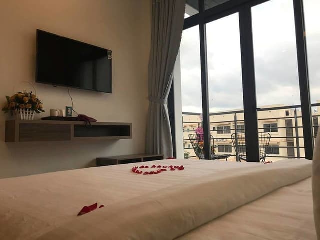 Suite Double or Twin Room, Balcony, River view