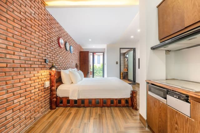 Deluxe Double Room, Bathtub