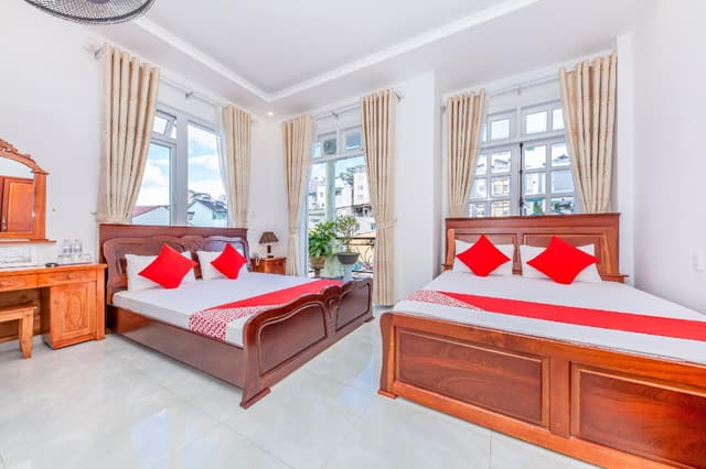 Deluxe Family Room