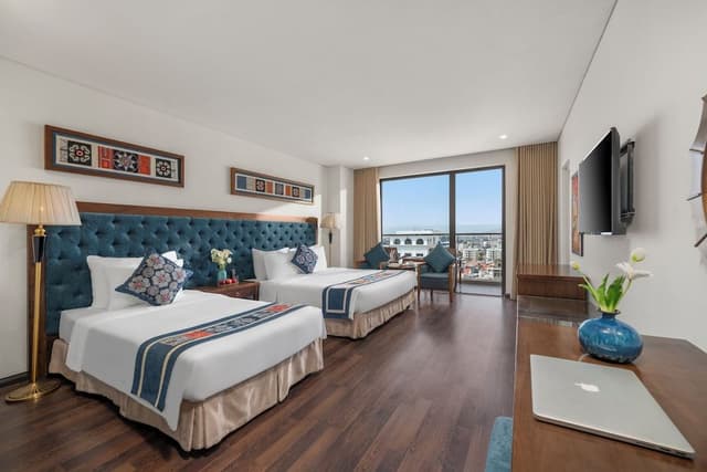 Triple Room, Balcony, City View