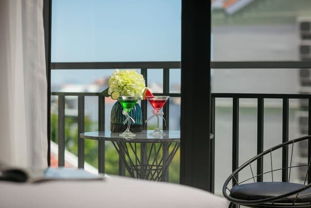 Deluxe Triple Room, 1 Bedroom, City View
