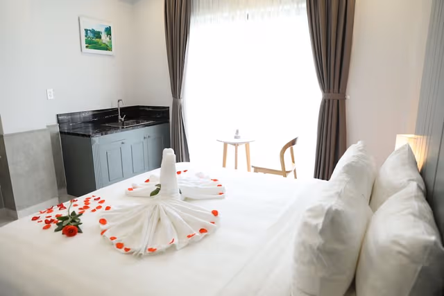 Superior Double Room, 1 King Bed, City View