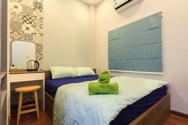 Standard Room, 1 Queen Bed