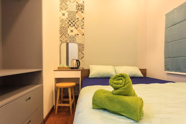 Standard Room, 1 Queen Bed