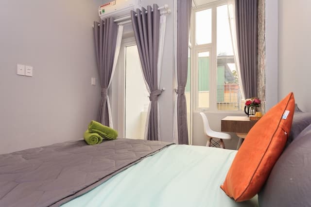 City Double Room, 1 Queen Bed, City View