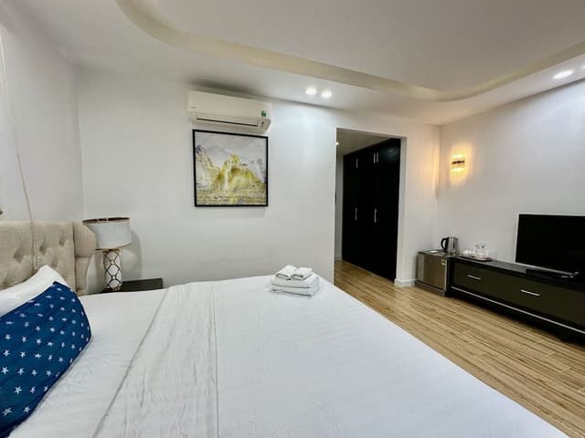 5BR Duplex villa by the beach