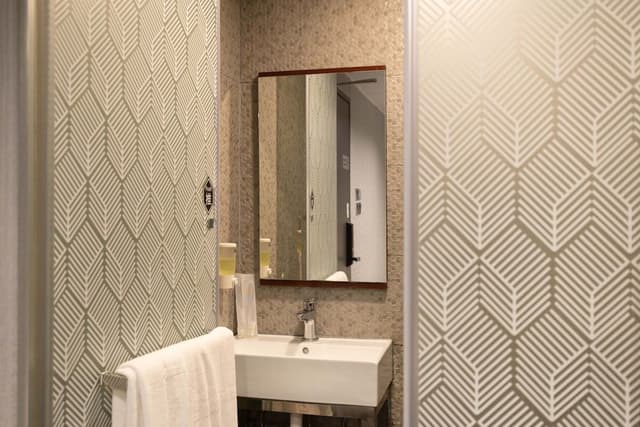 Premier Room