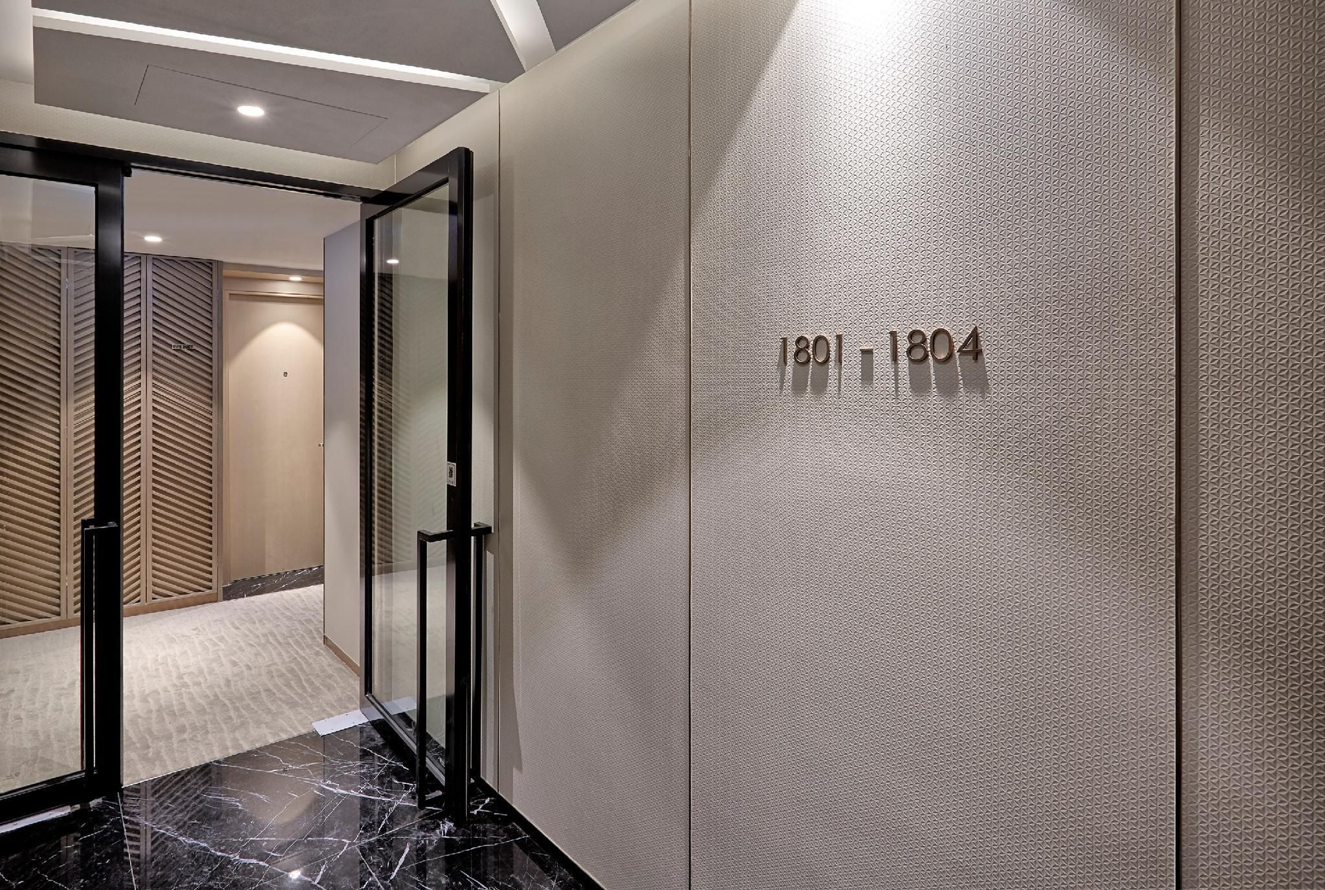 ดิ ออตโต โฮเทล (The OTTO Hotel)4
