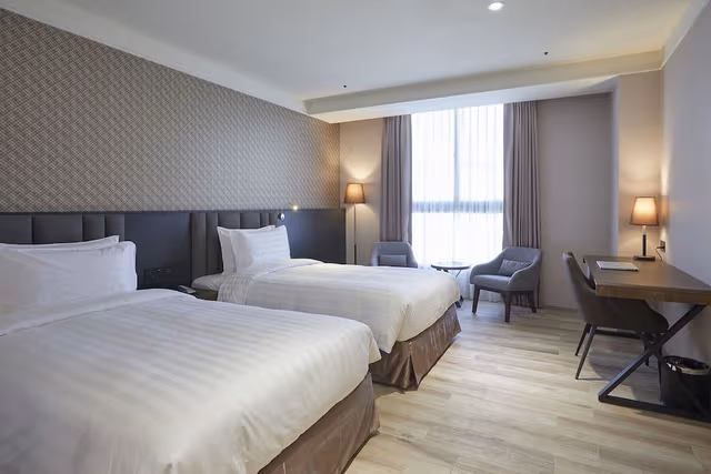 Elite Twin Room