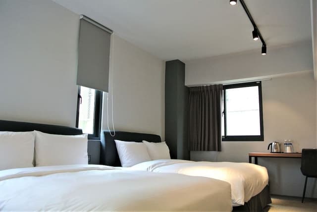Standard Quadruple Room, 2 Double Beds, City View