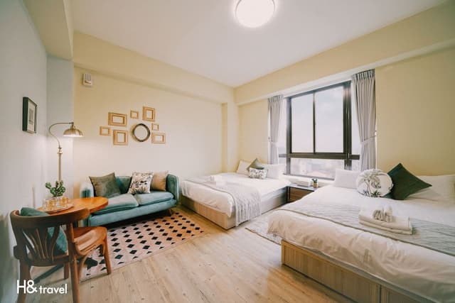 Deluxe Quadruple Room