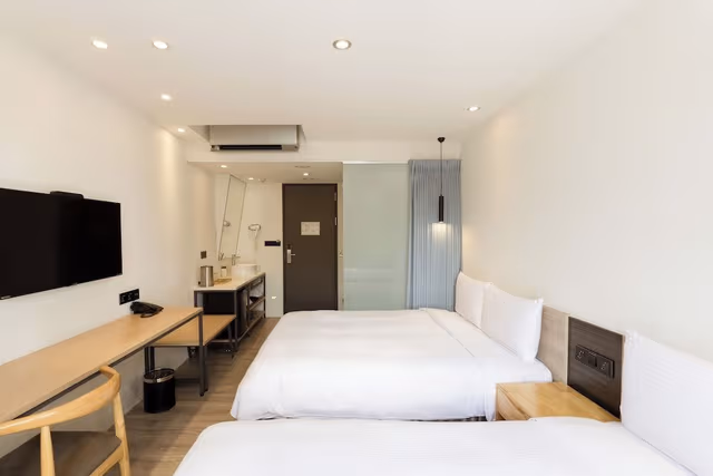 Standard Quadruple Room