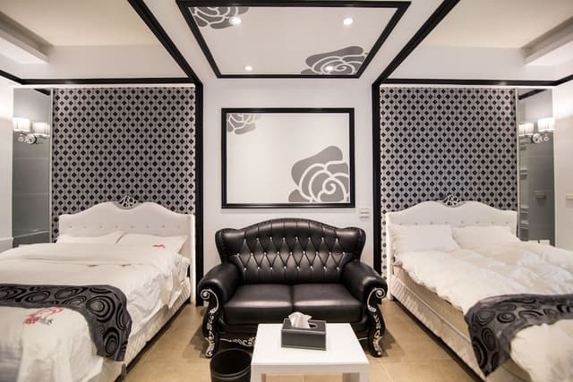 Design Quadruple Room, 2 Queen Beds, Balcony