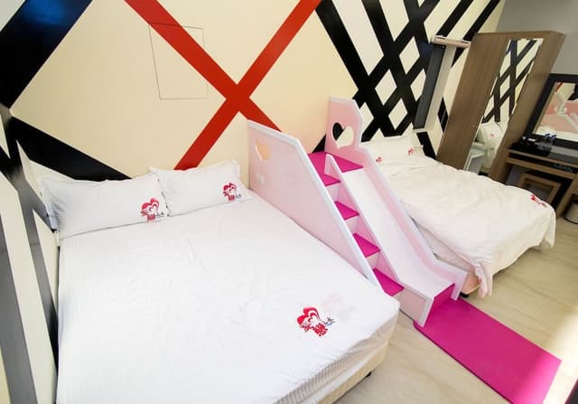 Comfort Quadruple Room, 2 Queen Beds, Ensuite, Ground Floor