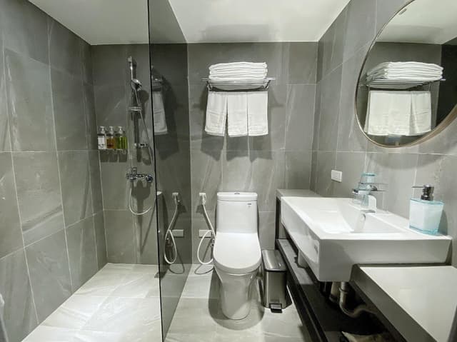 Adjoining Double Rooms