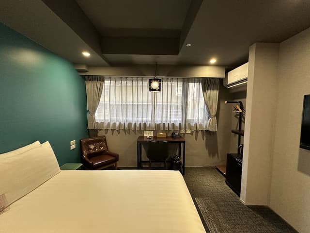 Executive Double Room, Bathtub, City View