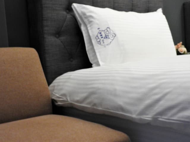 Twin Room (B01)