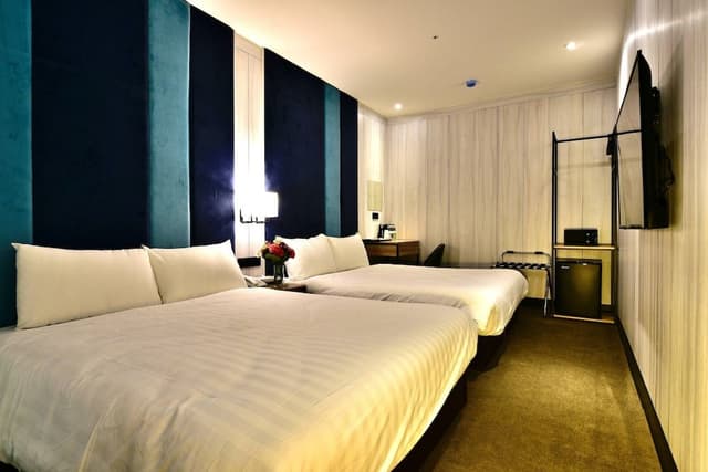 Deluxe Quadruple Room