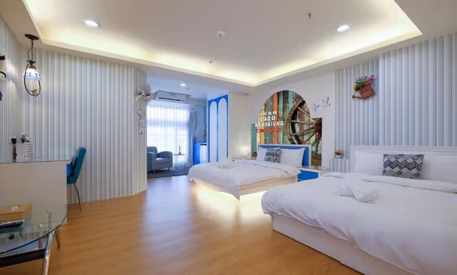 Quadruple Room, City View