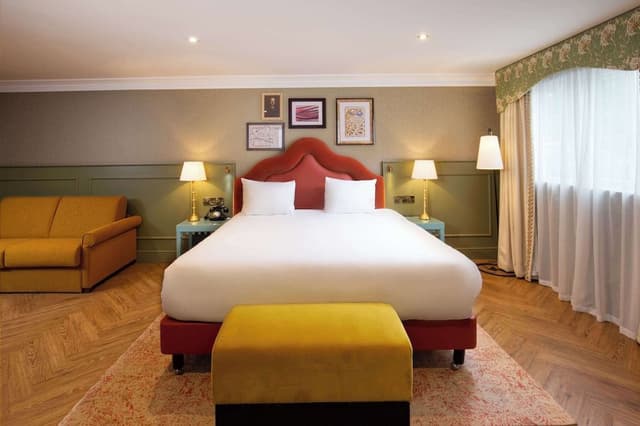 Junior Suite, 1 King Bed (George Walton)