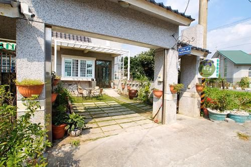 ไวน์ยาร์ด เกสต์เฮาส์ (Vineyard Guesthouse)0