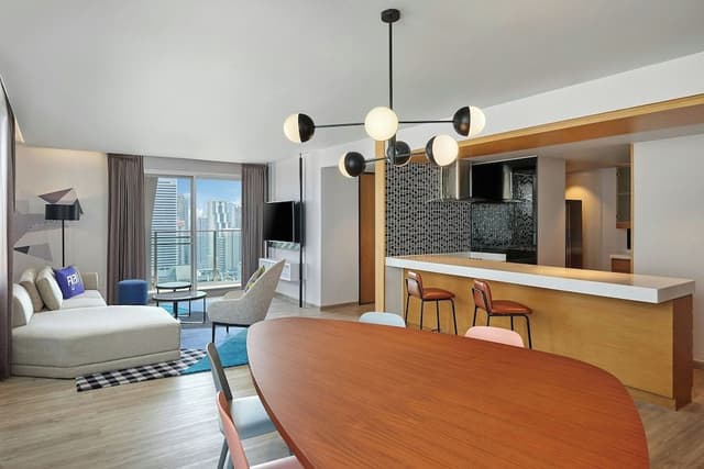 Suite, 2 Bedrooms, City View (Ultra Savvy Suite)