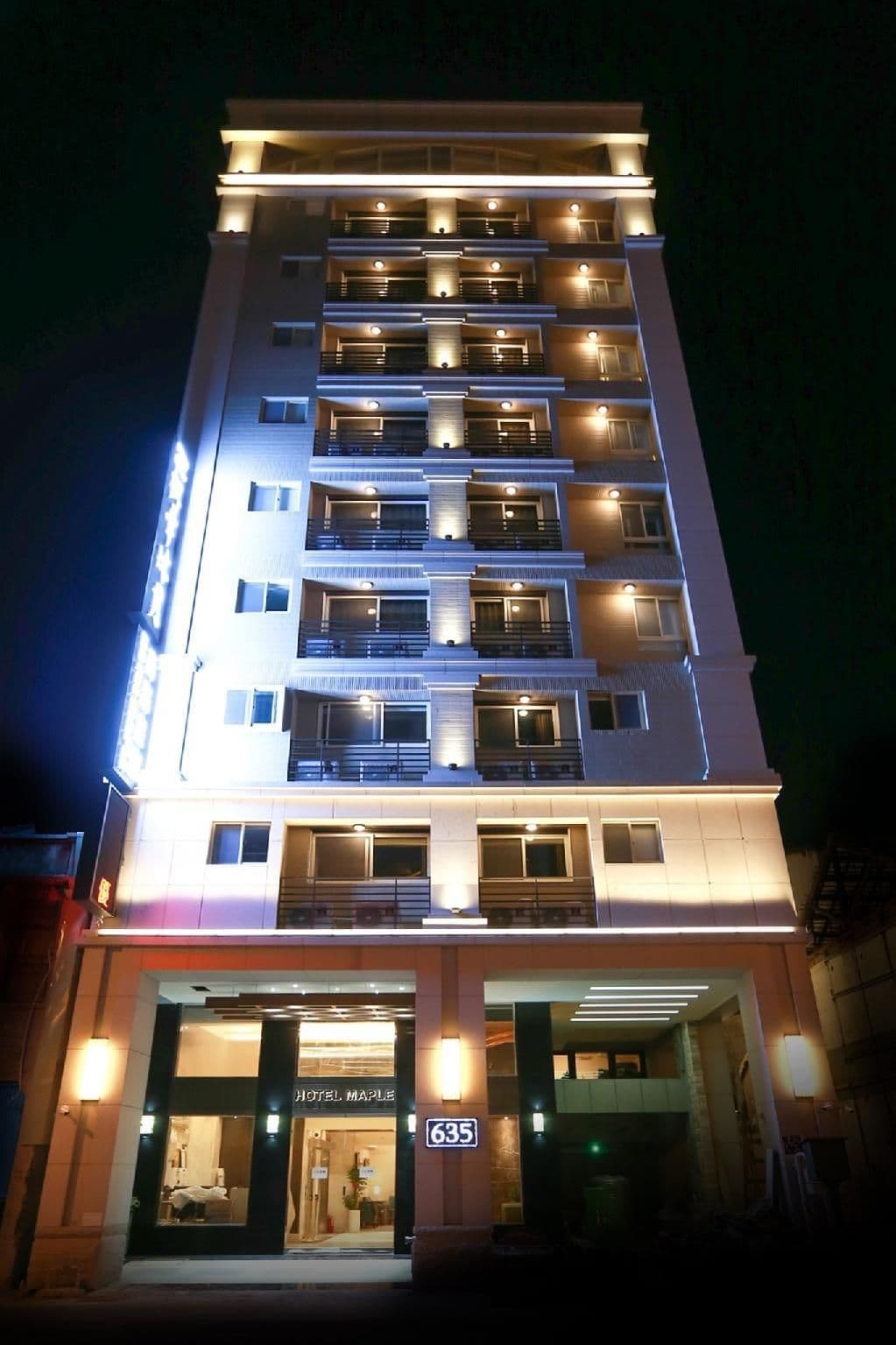 โรงแรมเมเปิล ไต้หวัน บูเลอวาร์ด โรงแรมเมเปิล ไต้หวัน บูเลอวาร์ด